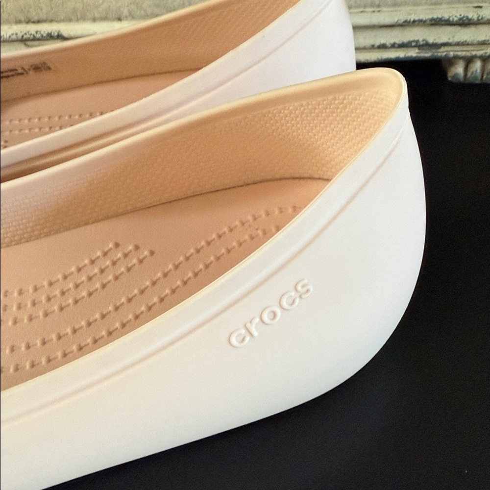 CROCS Women's Ballet Flats in Blush Pink - Picture 4 of 14